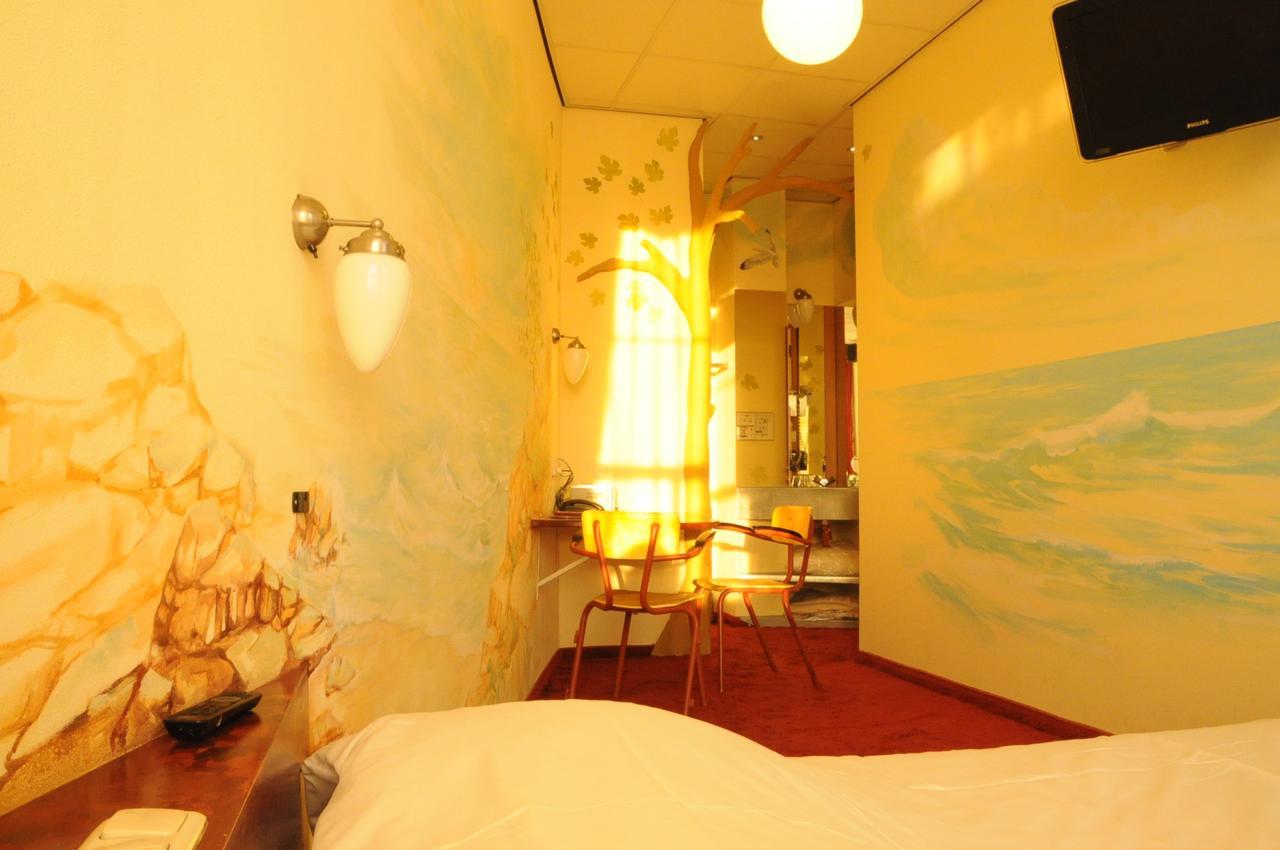 Hotel De Plataan Delft Centrum الغرفة الصورة